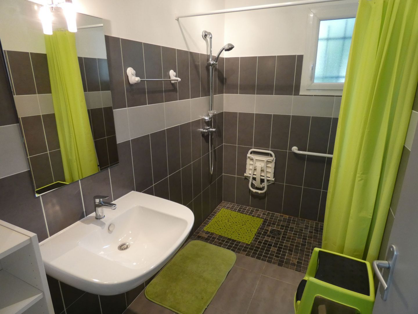 Salle de bain gite tout confort en Ardèche - Villa Zéphyr