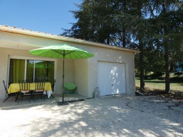 Terrasse du gite Saint Paul le Jeune - Villa Zéphyr